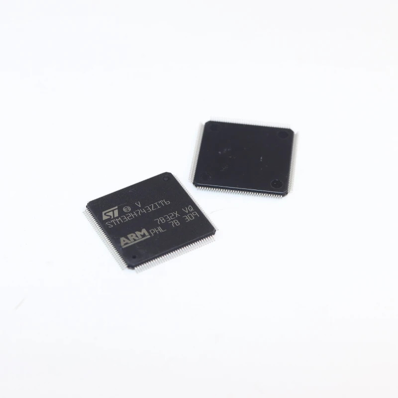 STM32H743ZIT6