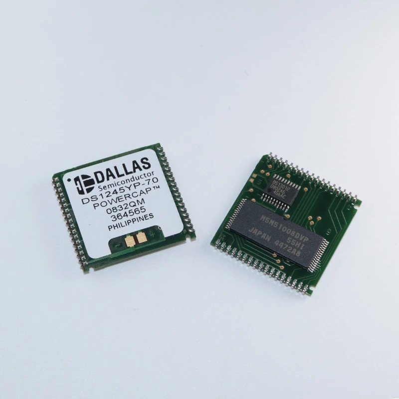 DS1245YP-701