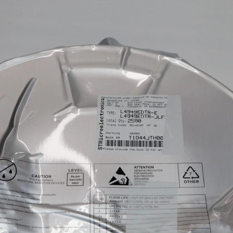 L4949EDTR-E1